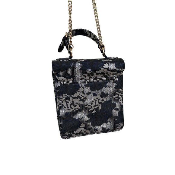 Kelly & Katie Cross Body Navy Blue White Floral - Picture 6 of 11